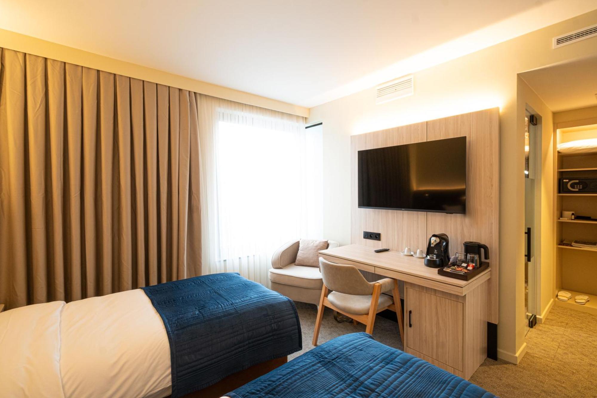 Saint-Josse-ten-Noode The Liman Hotel מראה חיצוני תמונה